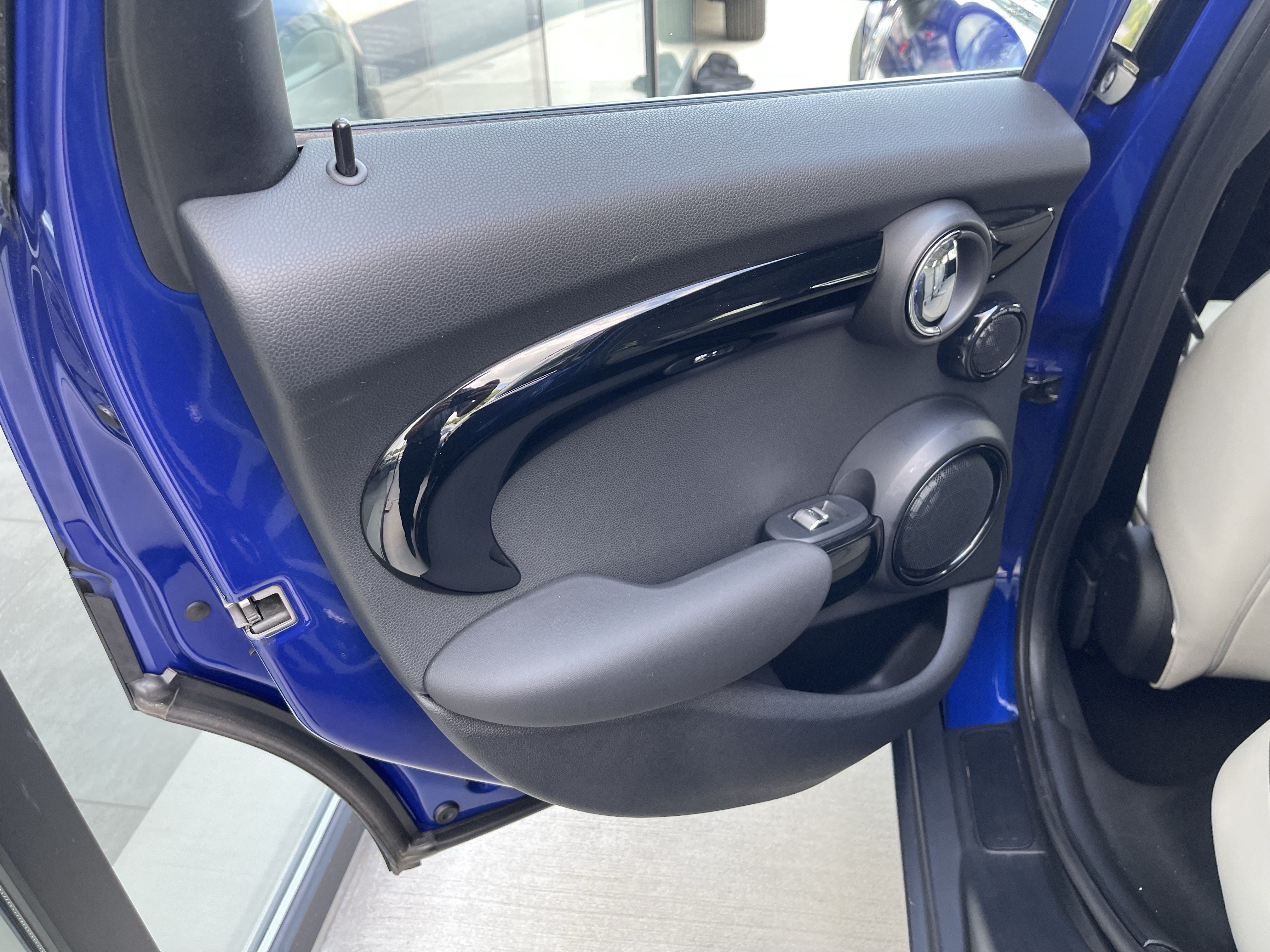 Used 2021 MINI Cooper S w/ Driver Assistance Package FWD image 15