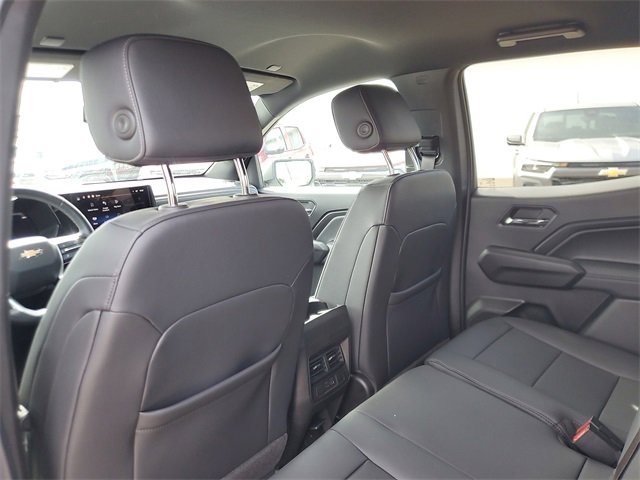 Used 2024 Chevrolet Colorado LT w/ LT Convenience Package III image 12