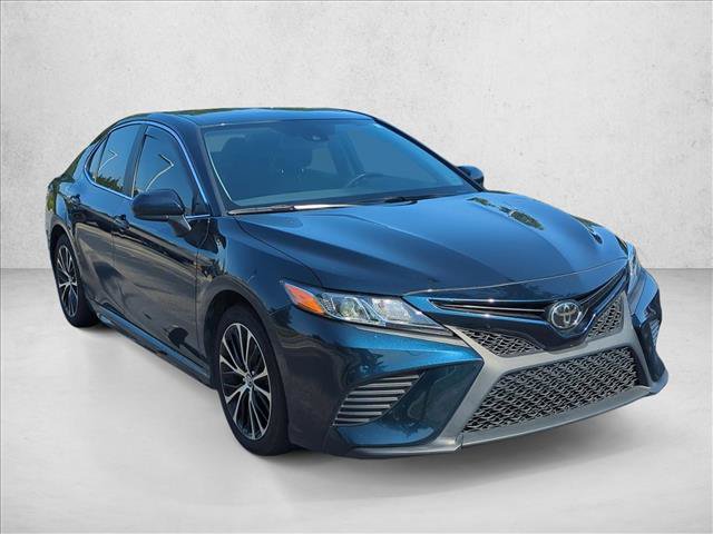 Certified 2019 Toyota Camry SE FWD image 3