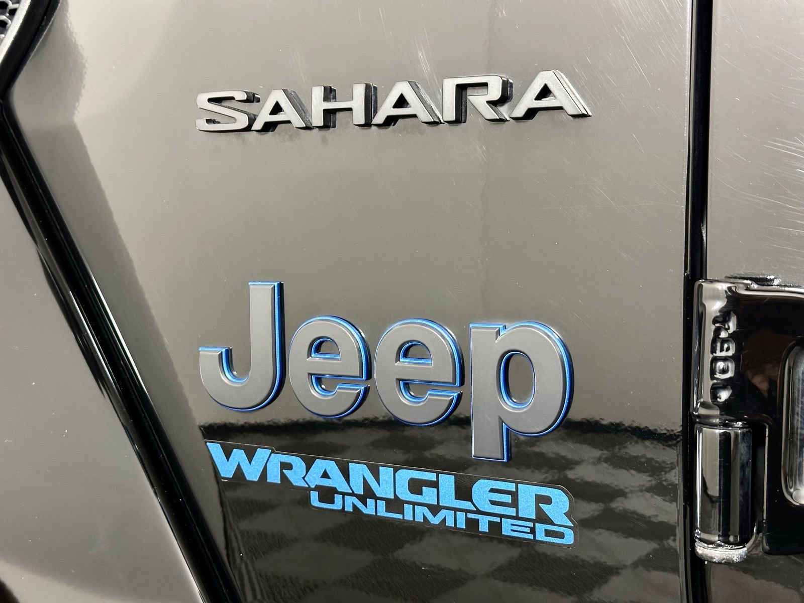 Used 2022 Jeep Wrangler Unlimited Sahara 4xe w/ Cold Weather Group image 38