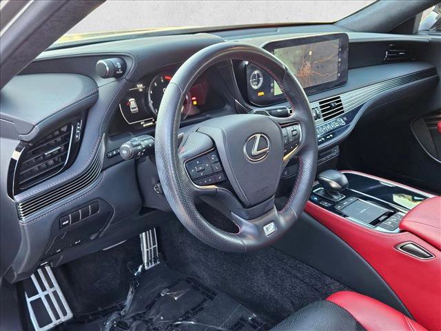 Used 2022 Lexus LS 500 F Sport w/ Cold Weather Package (CK) image 10