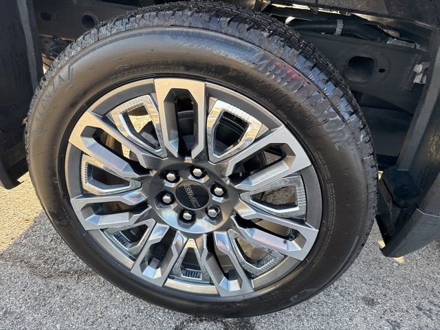 Certified 2024 GMC Sierra 1500 Denali Ultimate image 9