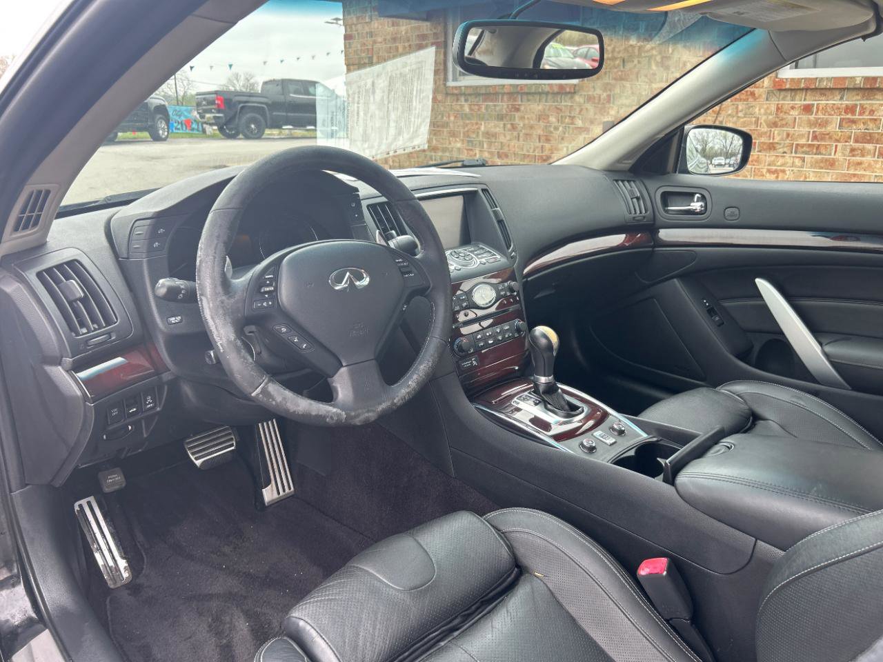 Used 2010 INFINITI G37 Sport w/ Premium Pkg image 17