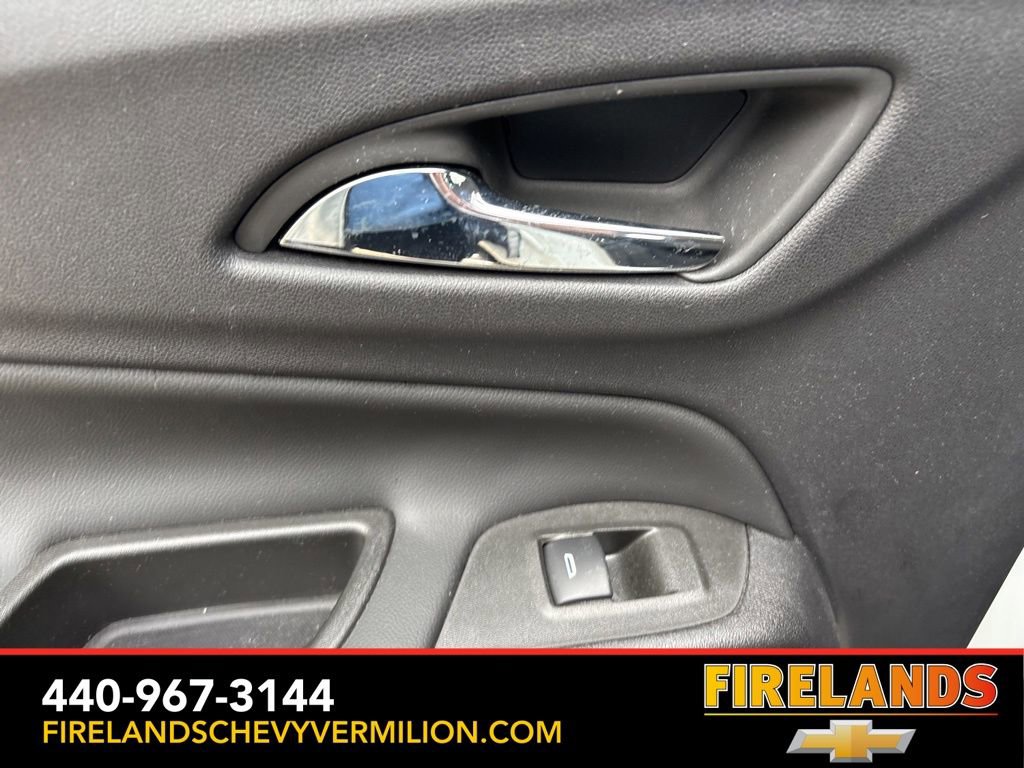 Used 2024 Chevrolet Equinox LT image 40