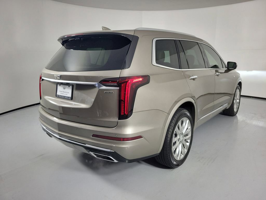 Certified 2023 Cadillac XT6 Premium Luxury w/ Technology Package FWD image 4