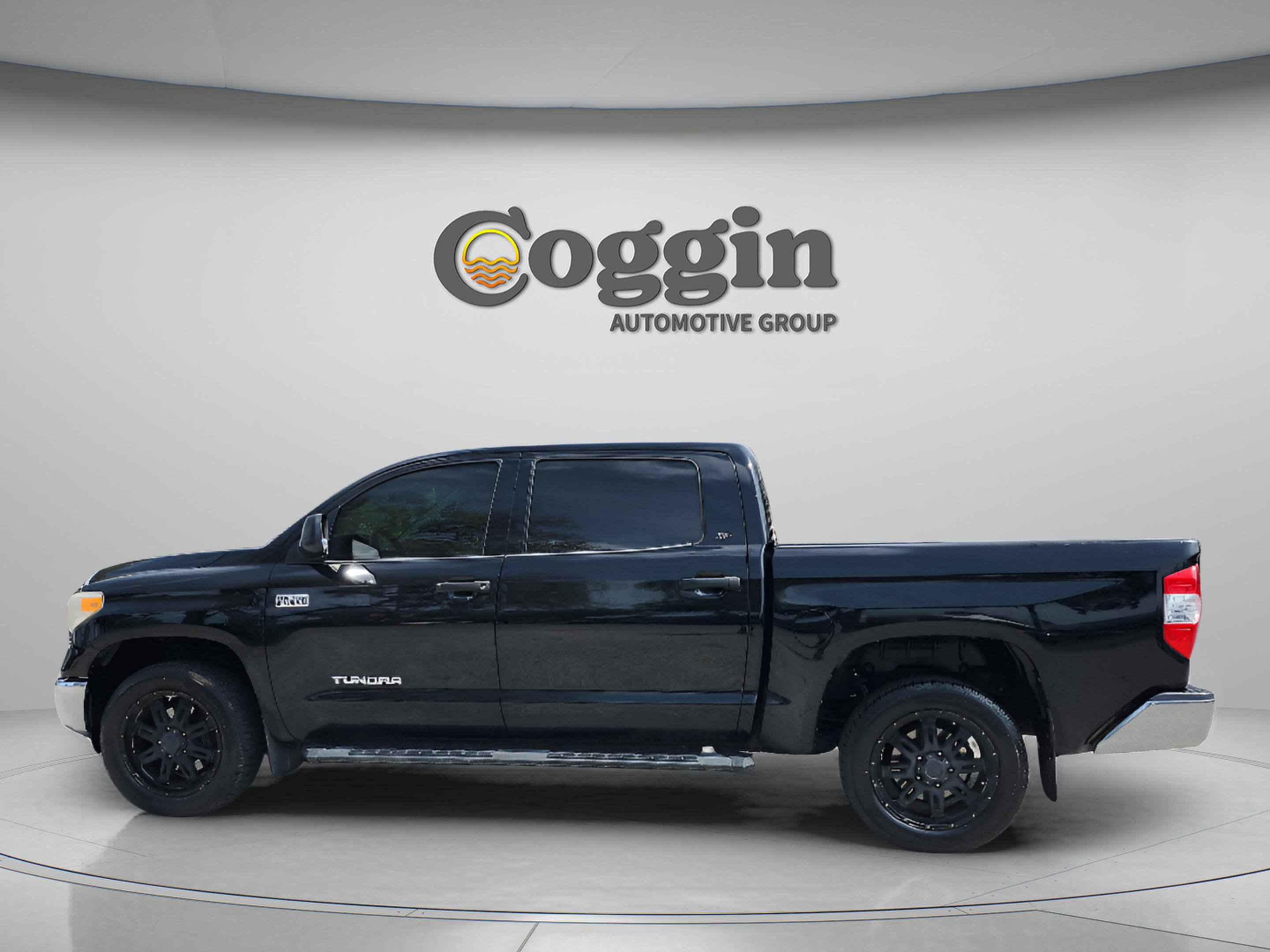 Used 2016 Toyota Tundra SR5 w/ SR5 Upgrade Package RWD image 2
