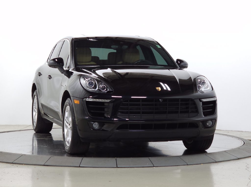 Used 2018 Porsche Macan S AWD/4WD image 1
