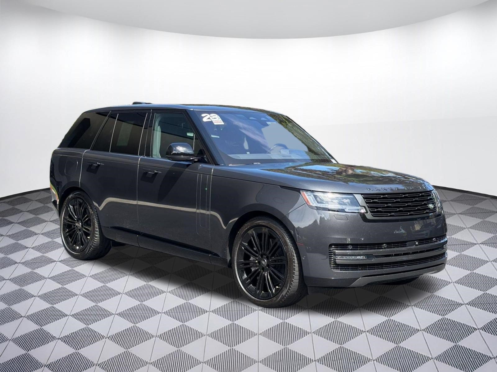 Used 2023 Land Rover Range Rover SE AWD/4WD image 7