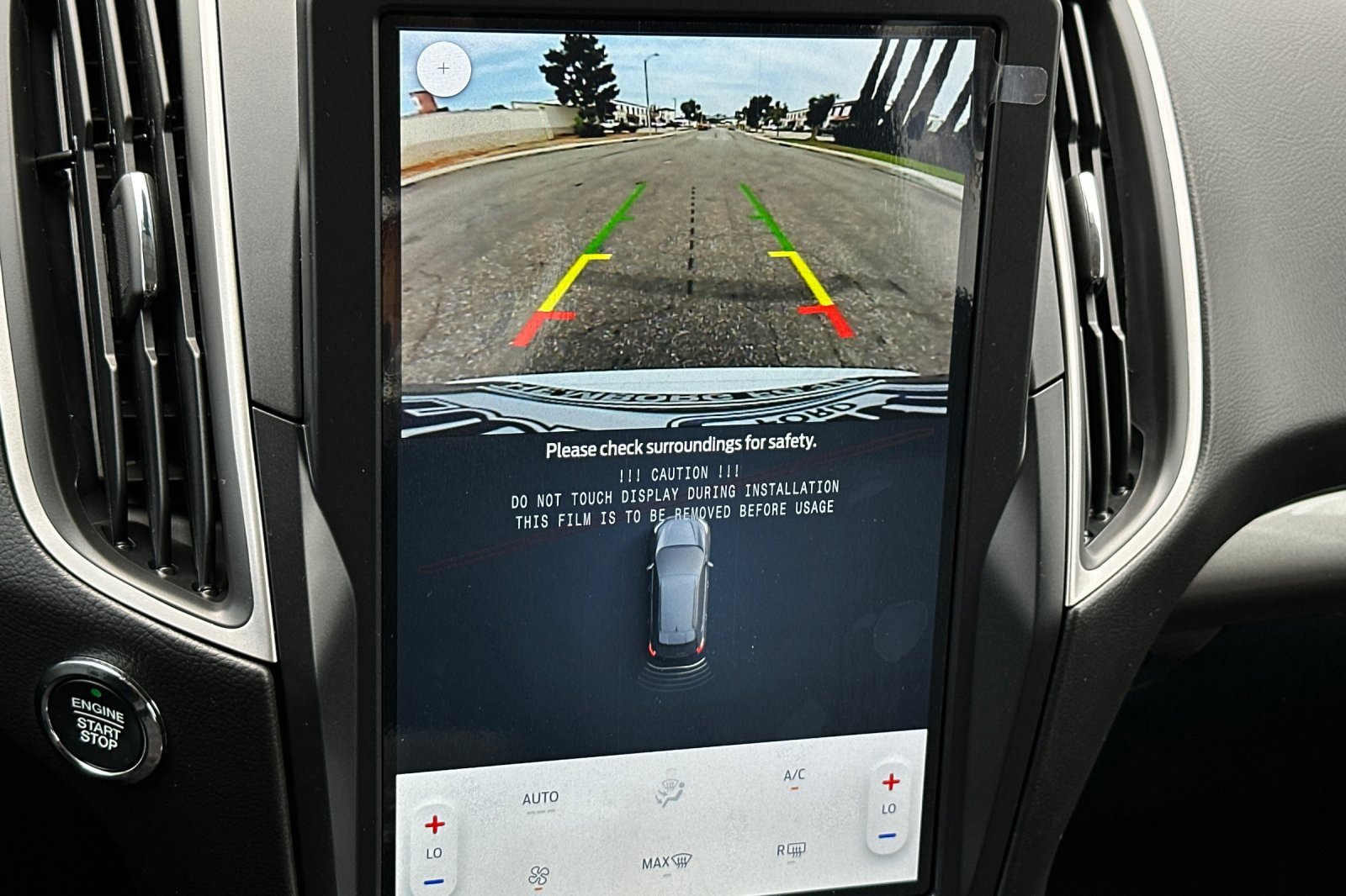 New 2024 Ford Edge SE w/ Black Appearance Package image 17