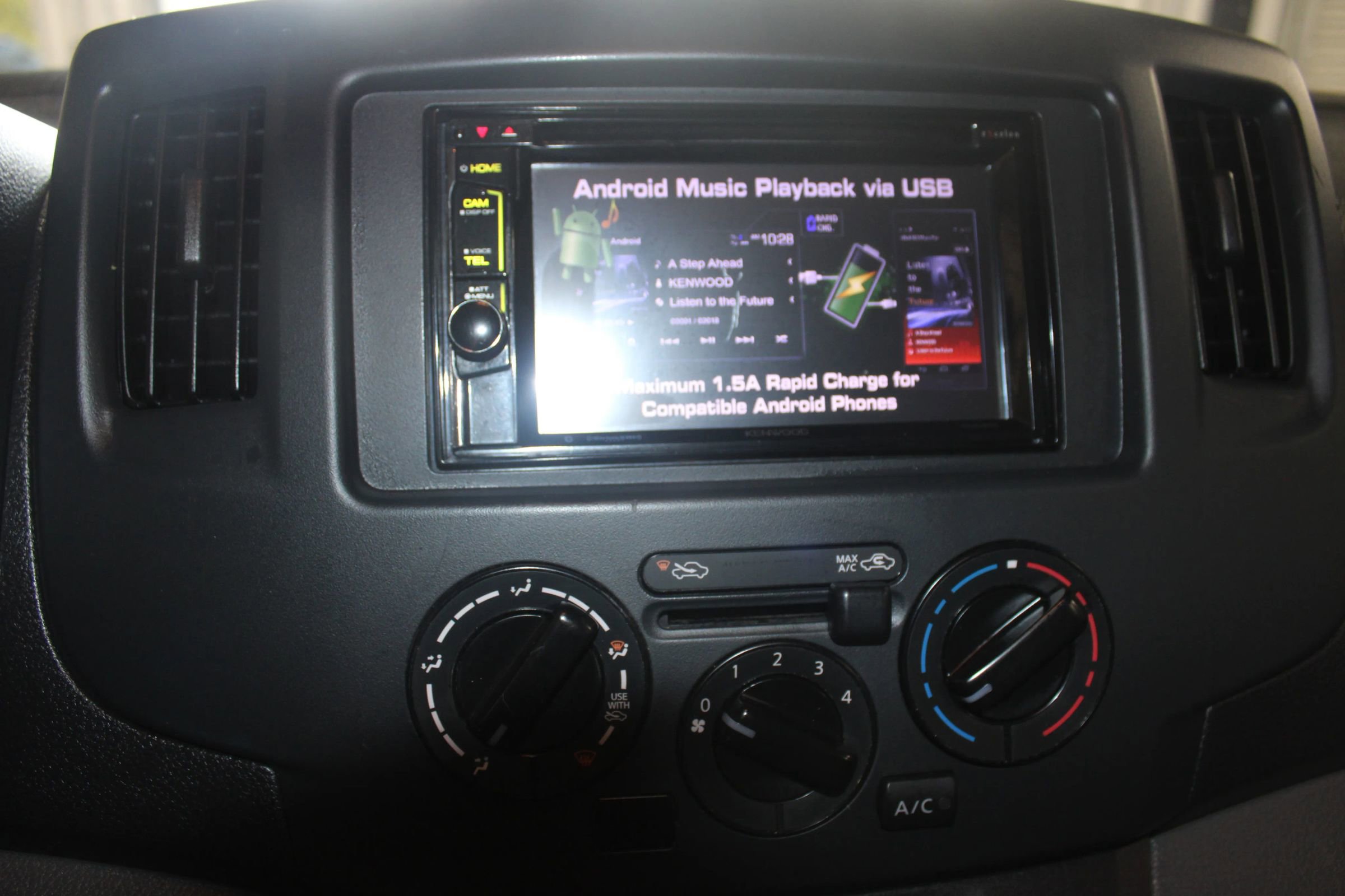 Used 2017 Nissan NV200 S image 12