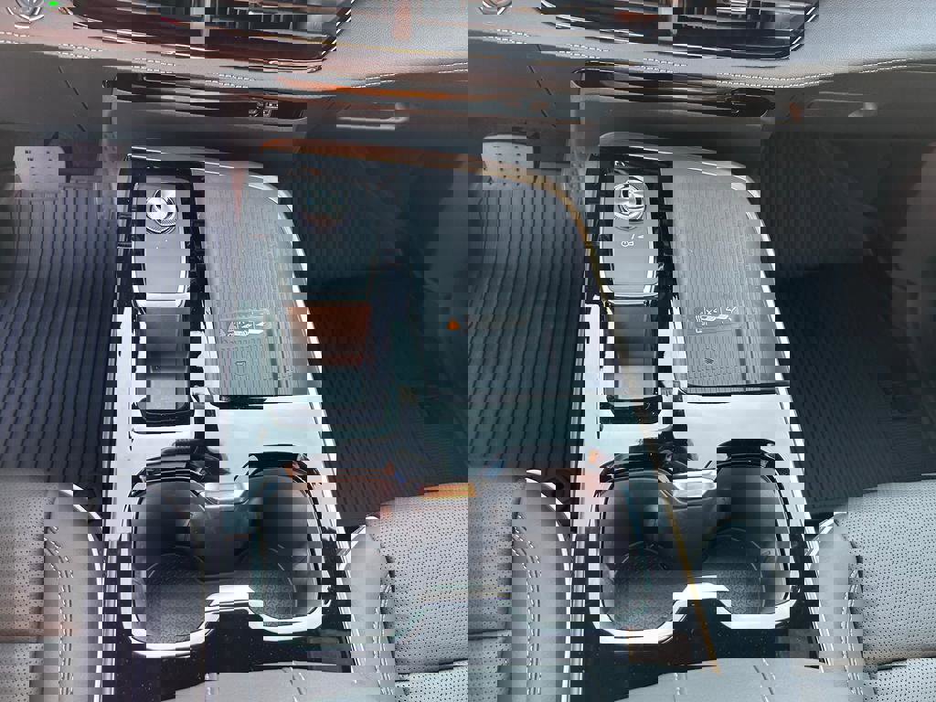 New 2026 Buick Enclave Avenir w/ Super Cruise Package image 11