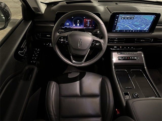Used 2025 Lincoln Aviator AWD w/ Equipment Group 101A image 25