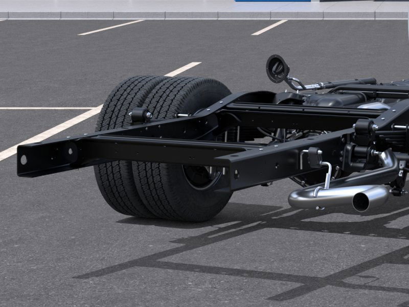 New 2025 Chevrolet Express 4500 Extended w/ Power Convenience Package RWD image 14