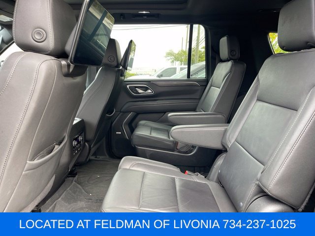 Used 2024 Chevrolet Suburban LT w/ LT Signature Package AWD/4WD image 9