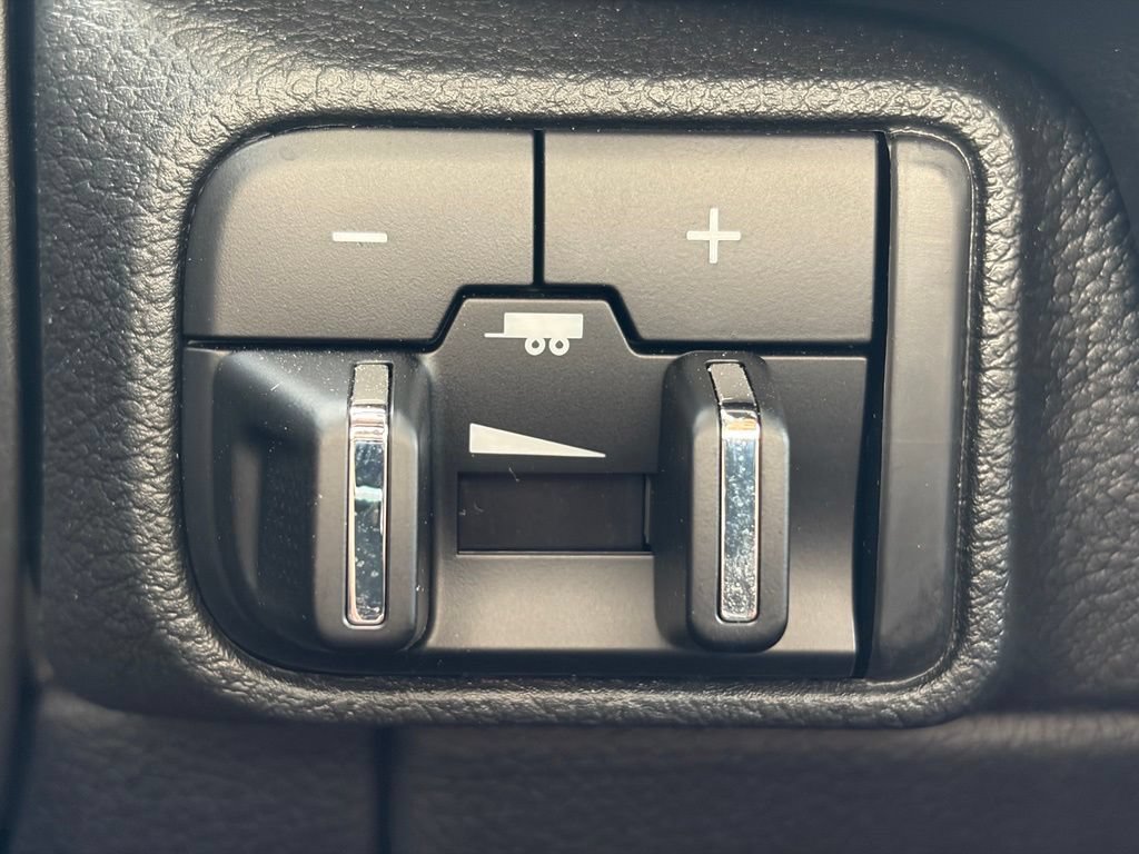 Certified 2023 Dodge Durango GT AWD/4WD image 32
