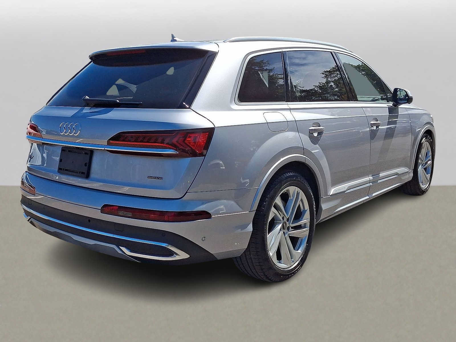 Used 2022 Audi Q7 3.0T Prestige w/ Prestige Package AWD/4WD image 31