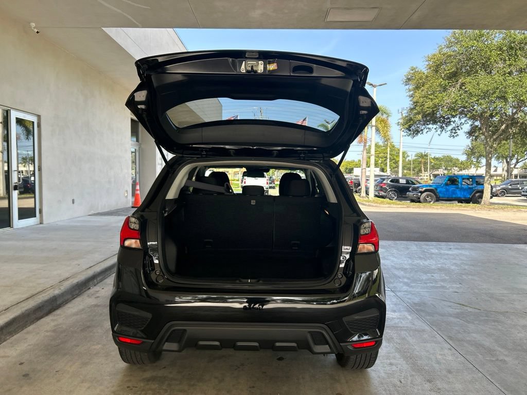 Used 2021 Mitsubishi Outlander Sport ES FWD image 27