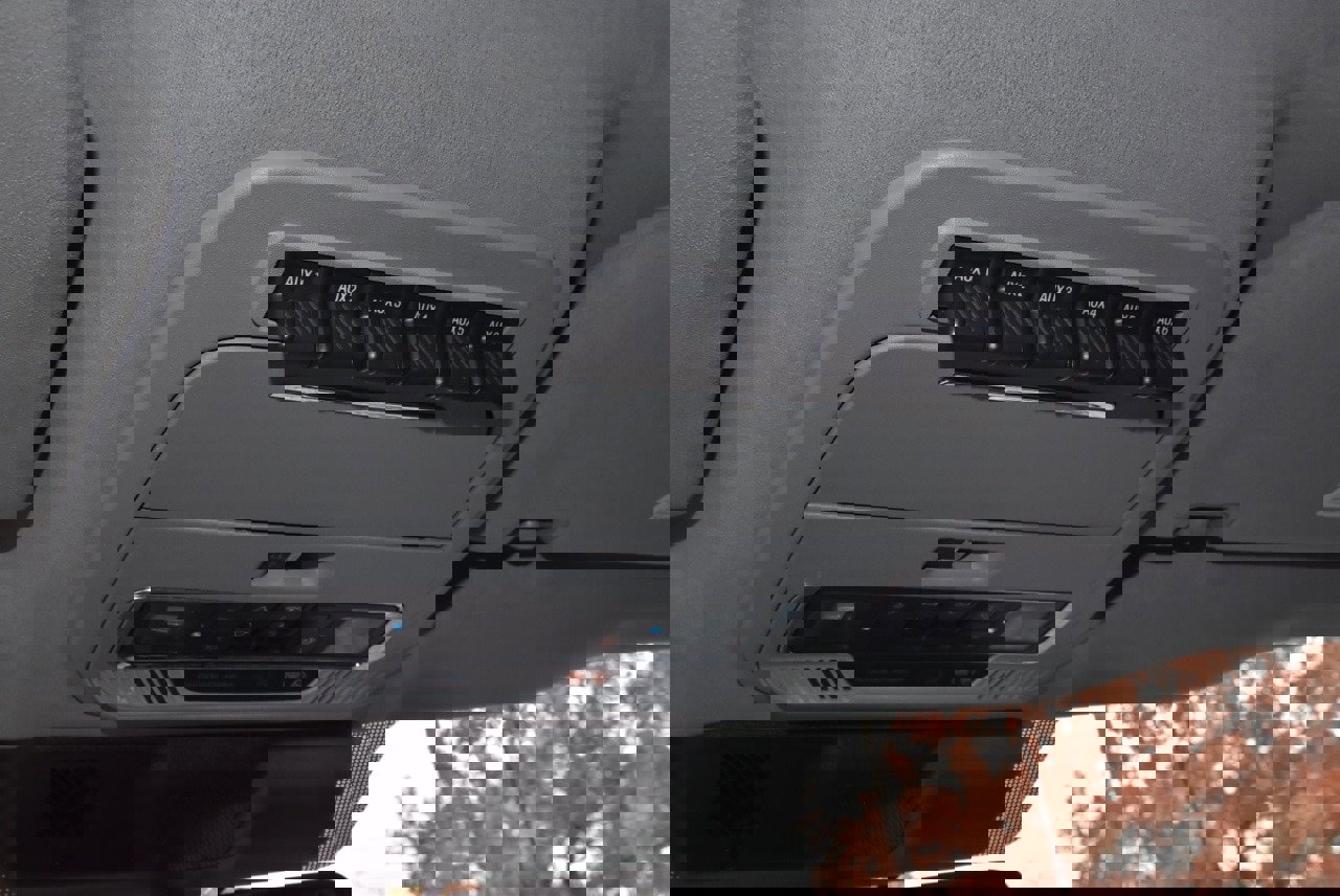 Used 2024 Ford F350 Limited image 34