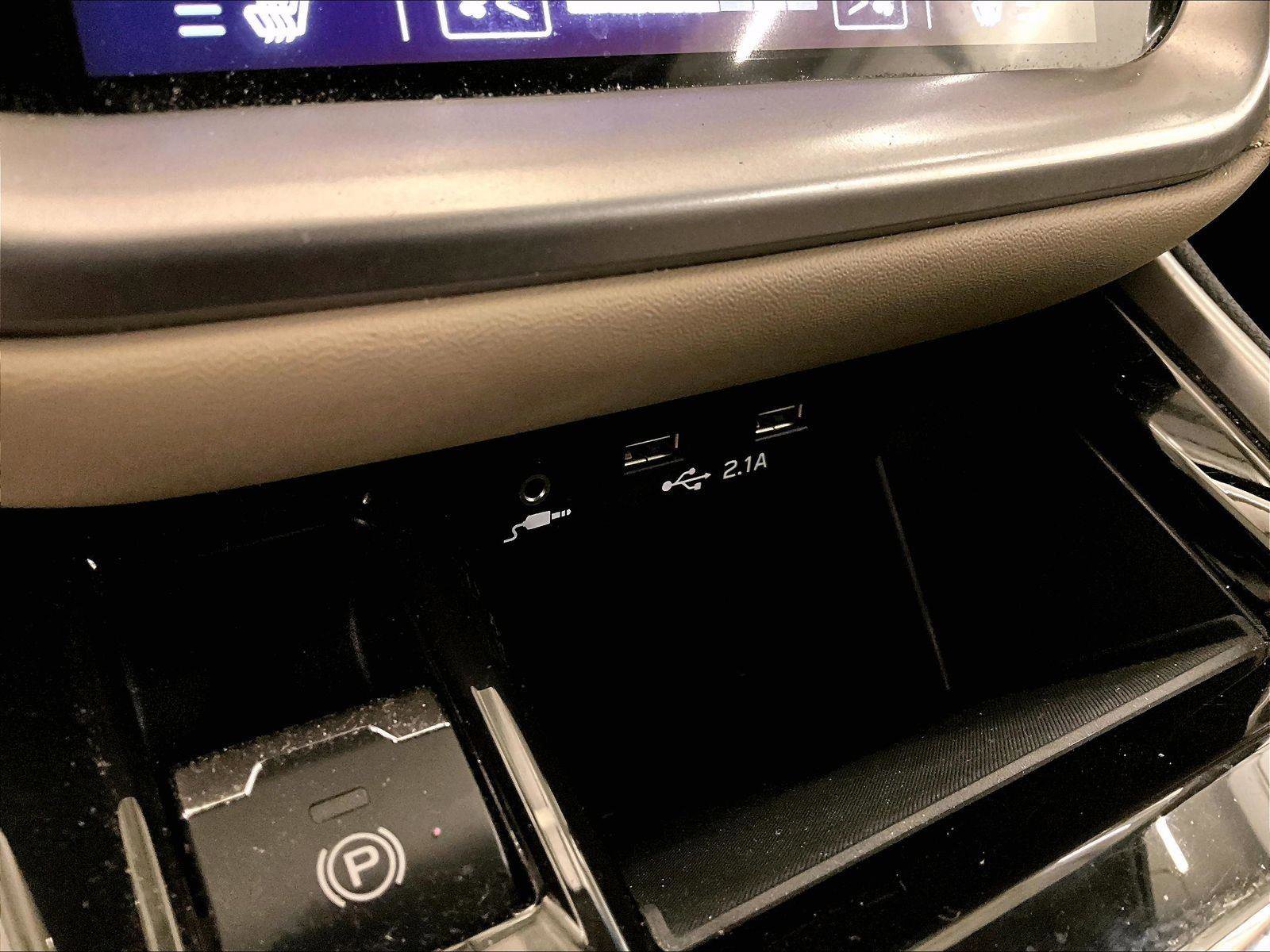 Used 2020 Subaru Legacy Premium AWD/4WD image 31
