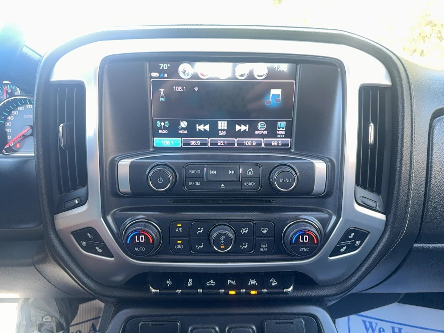 Used 2018 GMC Sierra 1500 SLT AWD/4WD image 16