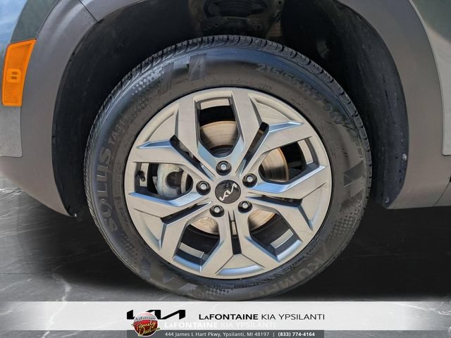 Certified 2024 Kia Seltos S AWD/4WD image 33