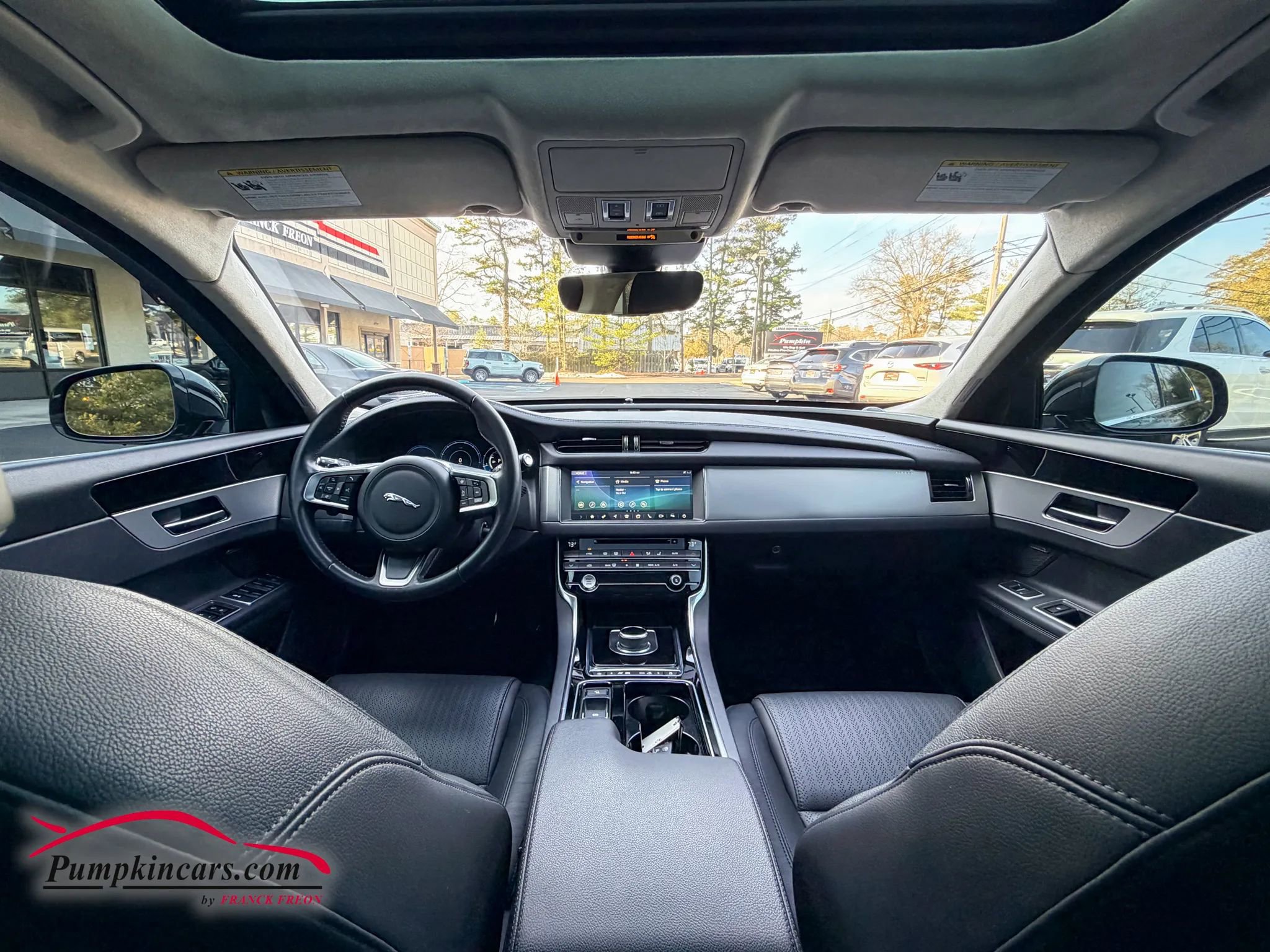 Used 2020 Jaguar XF Prestige image 7