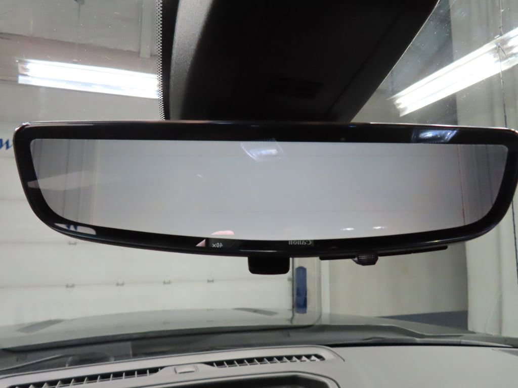 Used 2022 Chevrolet Silverado 1500 High Country w/ Technology Package image 27