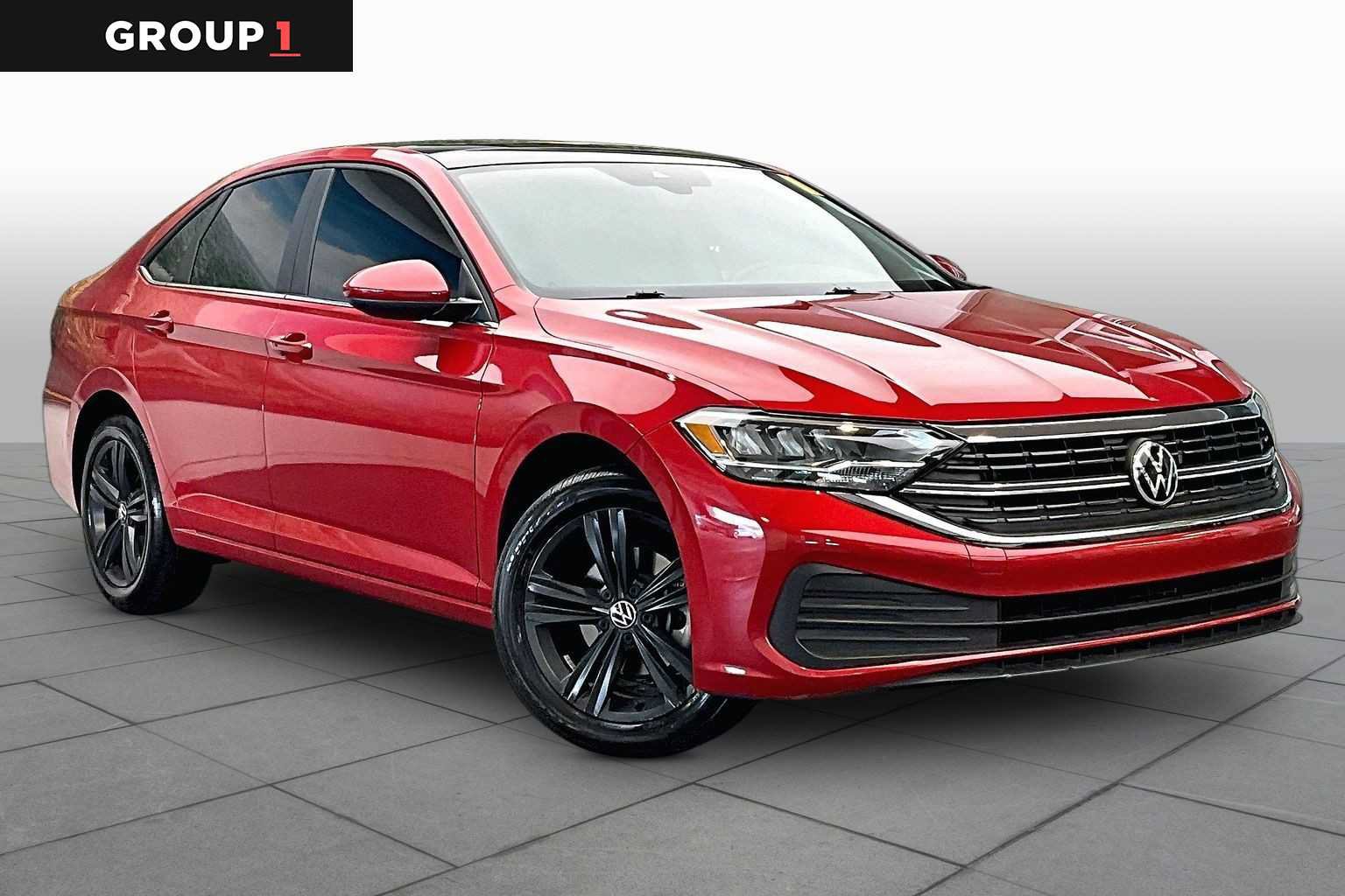 Used 2022 Volkswagen Jetta SE w/ Panoramic Sunroof Package