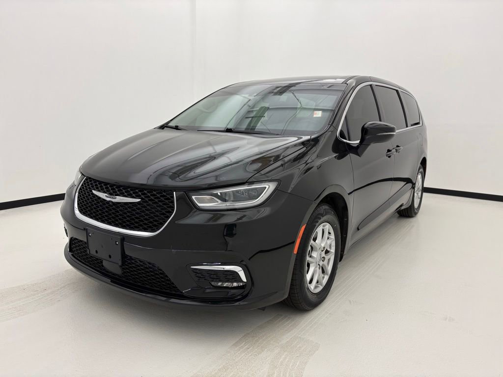 Used 2023 Chrysler Pacifica Touring-L FWD image 22