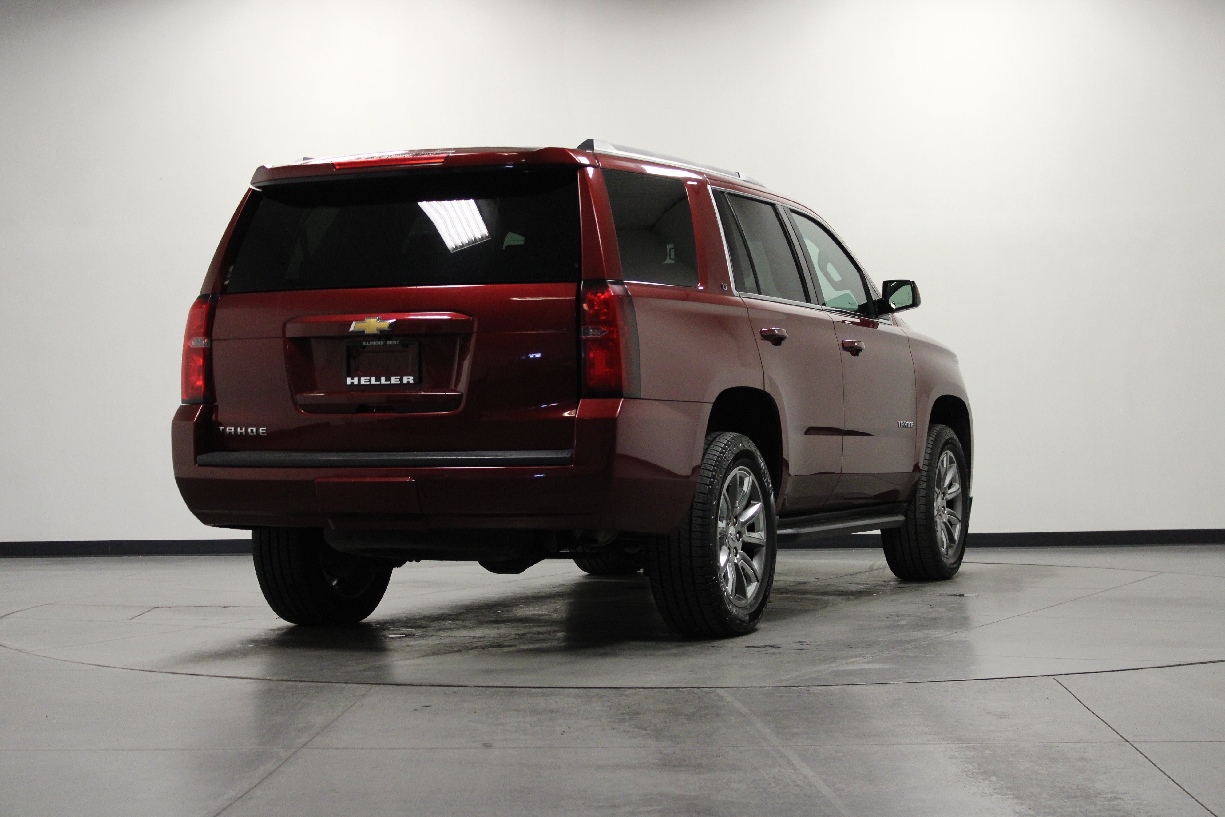 Used 2019 Chevrolet Tahoe LT AWD/4WD image 4