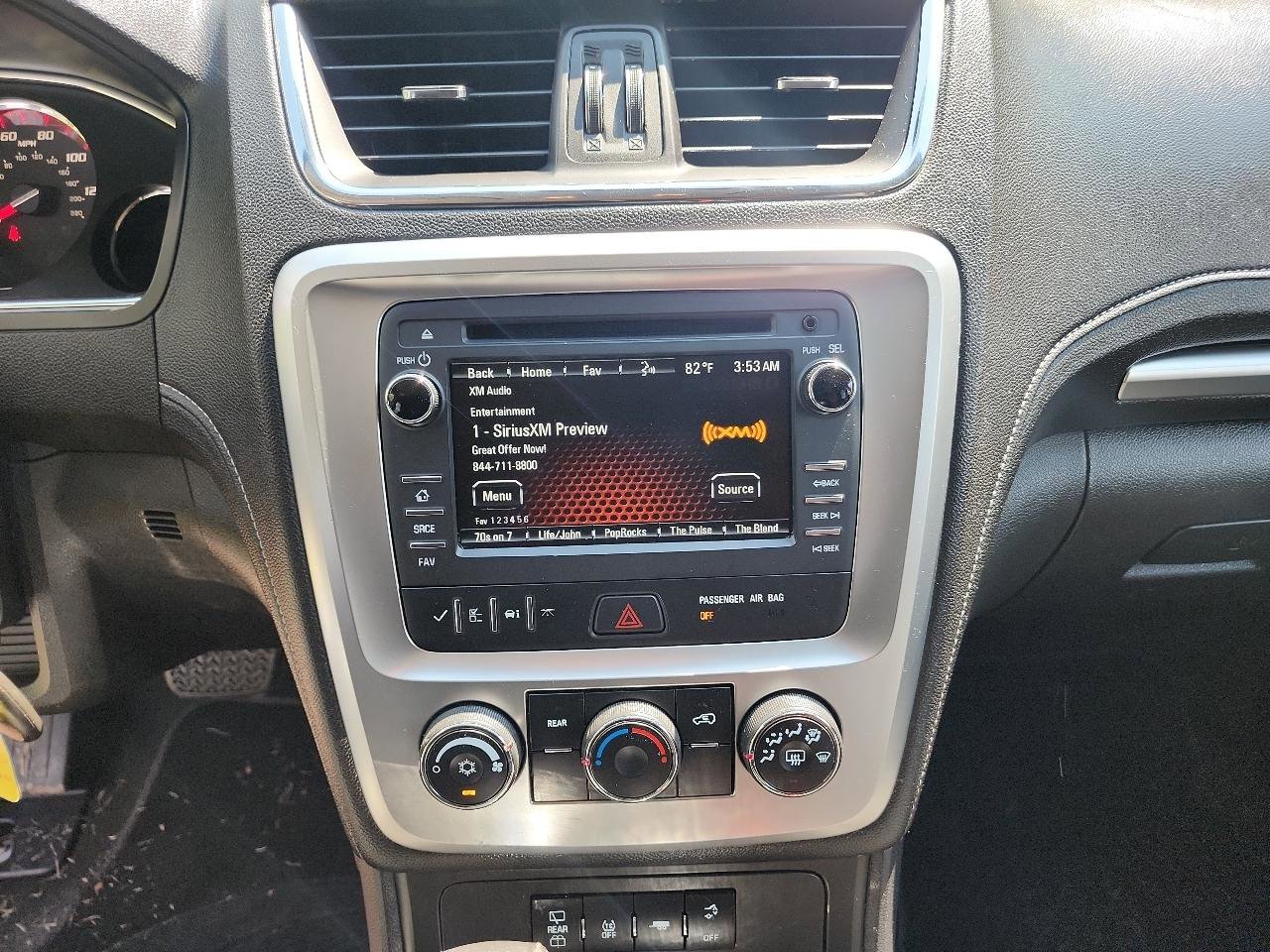 Used 2016 GMC Acadia SLE image 17