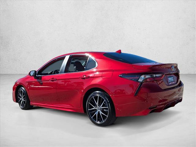 Used 2024 Toyota Camry SE image 8