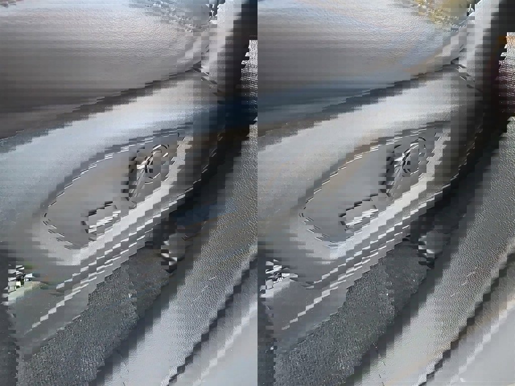 Used 2023 Ford Explorer XLT w/ Equipment Group 202A image 14