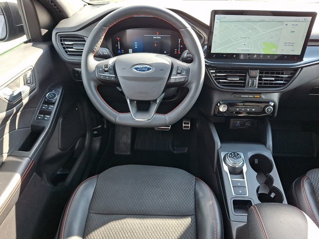 Used 2023 Ford Escape ST-Line w/ Tech Pack #1 AWD/4WD image 14