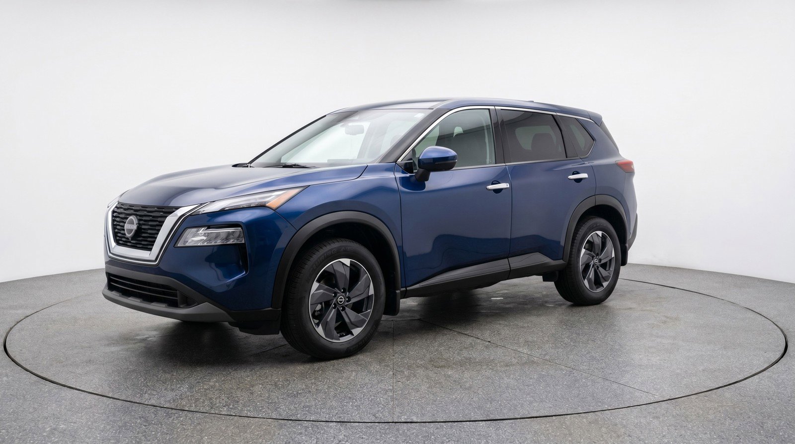 Used 2025 Nissan Rogue SV FWD image 3