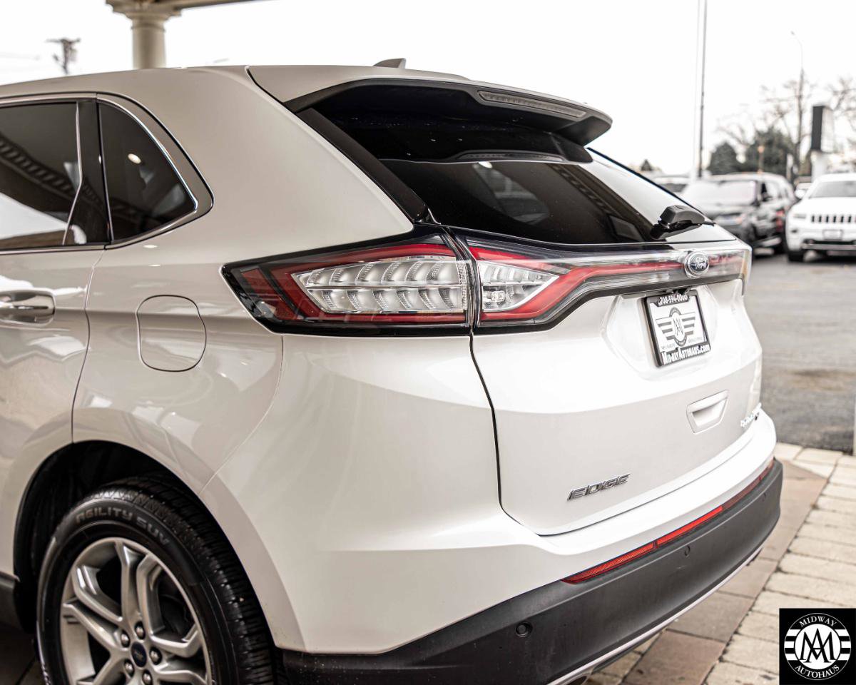 Used 2016 Ford Edge Titanium w/ Technology Package AWD/4WD image 25