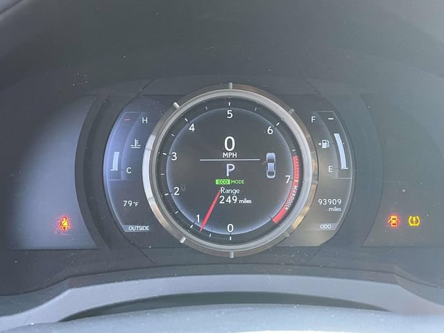 Used 2016 Lexus IS 350 w/ F Sport Package RWD image 19