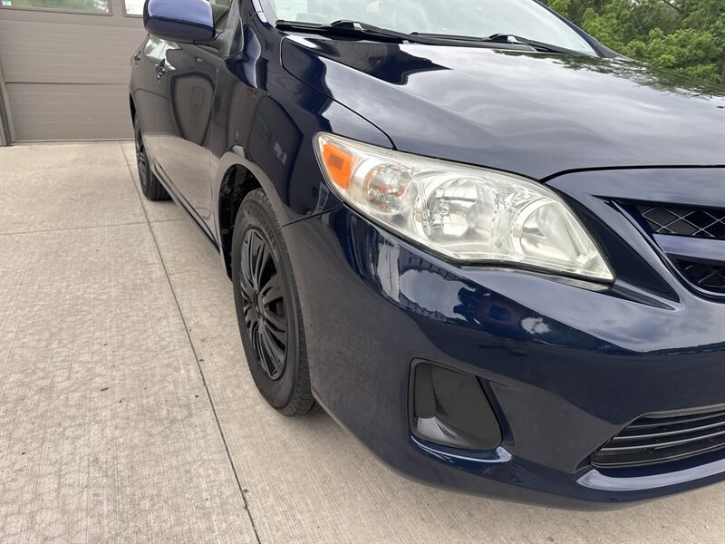 Used 2011 Toyota Corolla LE FWD image 10
