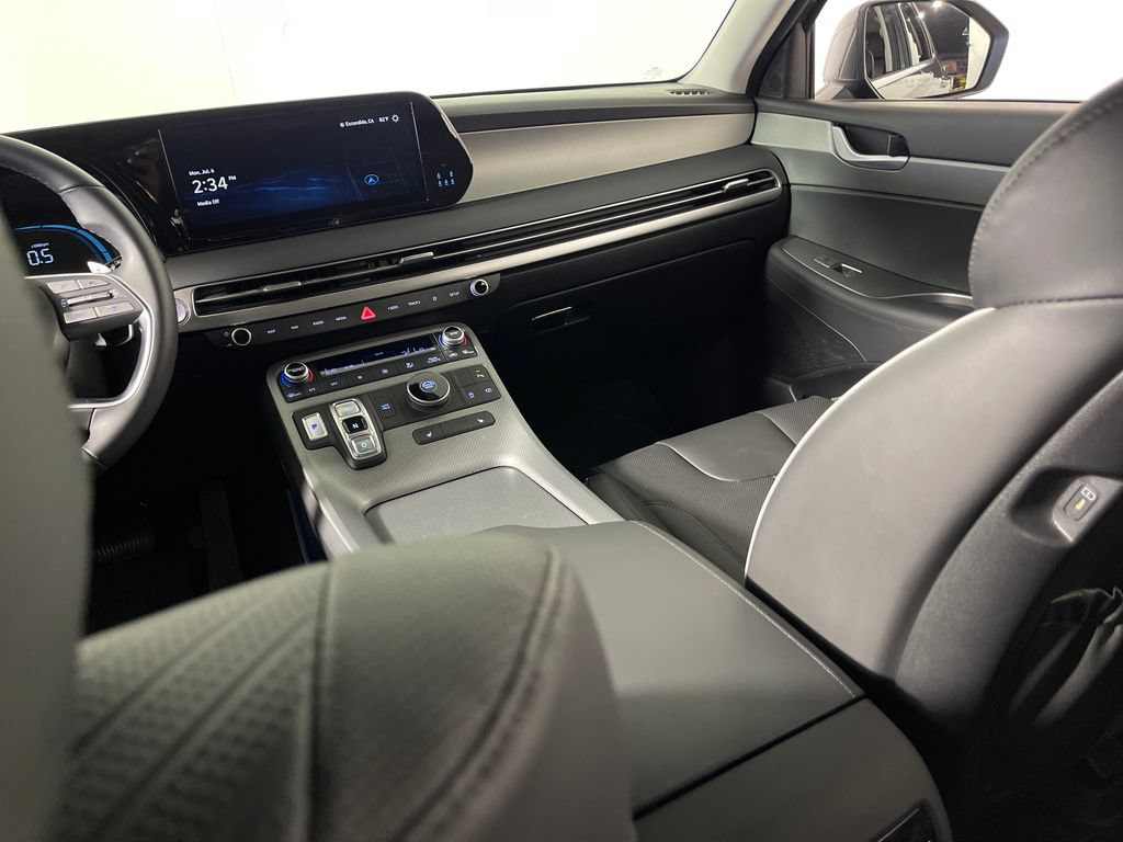 Certified 2025 Hyundai Palisade XRT FWD image 17