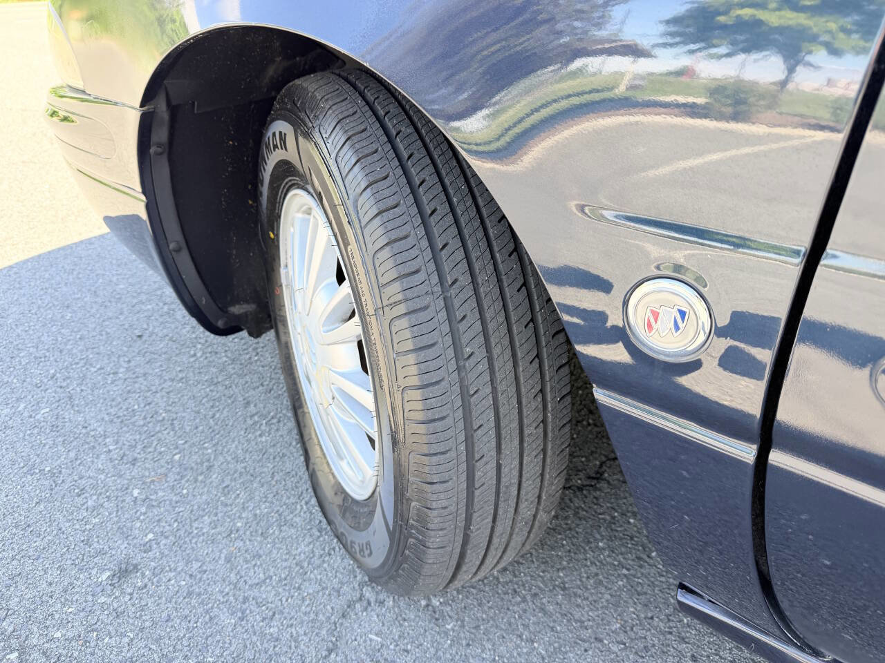 Used 2004 Buick Le Sabre Custom FWD image 31