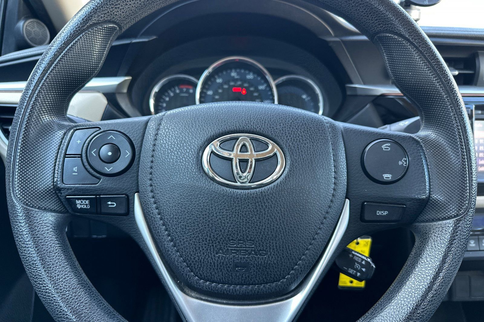 Used 2014 Toyota Corolla LE image 21