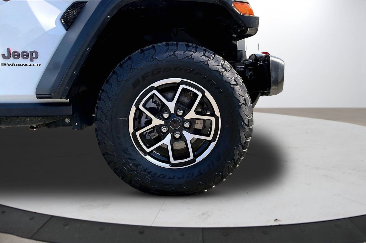 Certified 2025 Jeep Wrangler Unlimited Rubicon w/ Convenience Group image 33