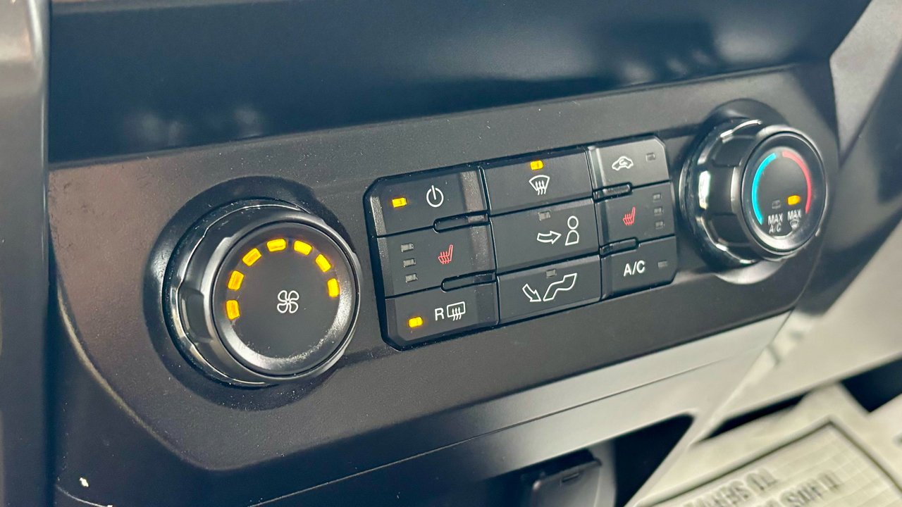 Used 2019 Ford F150 XLT w/ Equipment Group 302A Luxury image 23