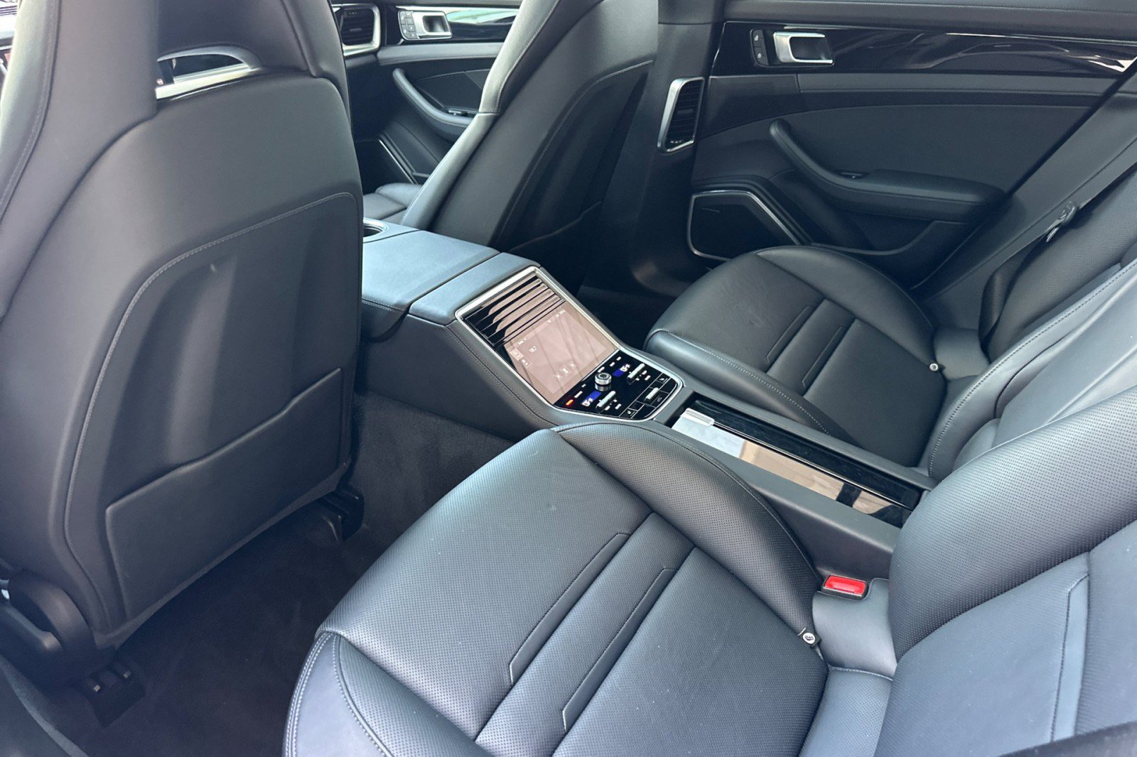 Certified 2023 Porsche Panamera 4S AWD/4WD image 13