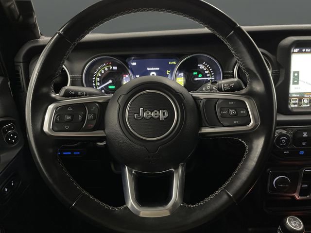 Used 2022 Jeep Wrangler Unlimited Sahara image 15