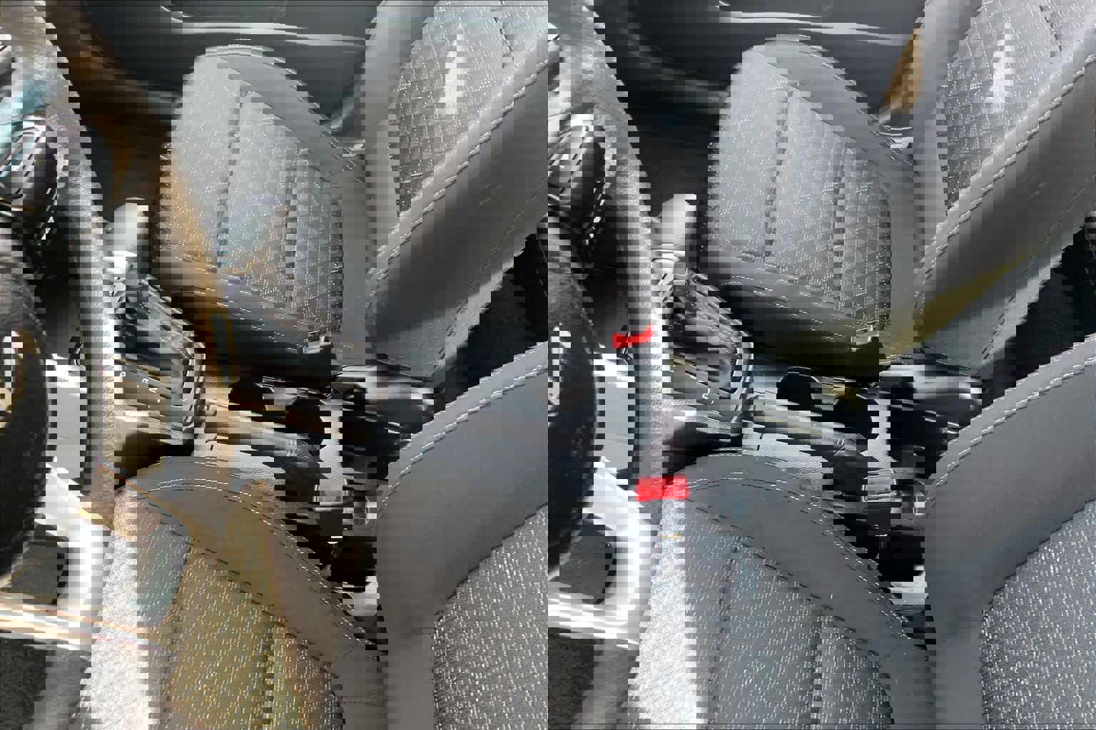 Used 2023 Kia Rio LX image 14