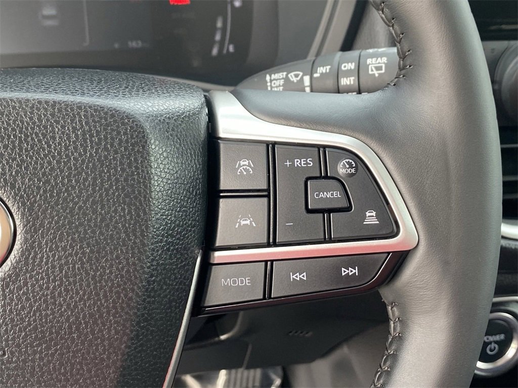 Used 2024 Toyota Grand Highlander XLE image 26