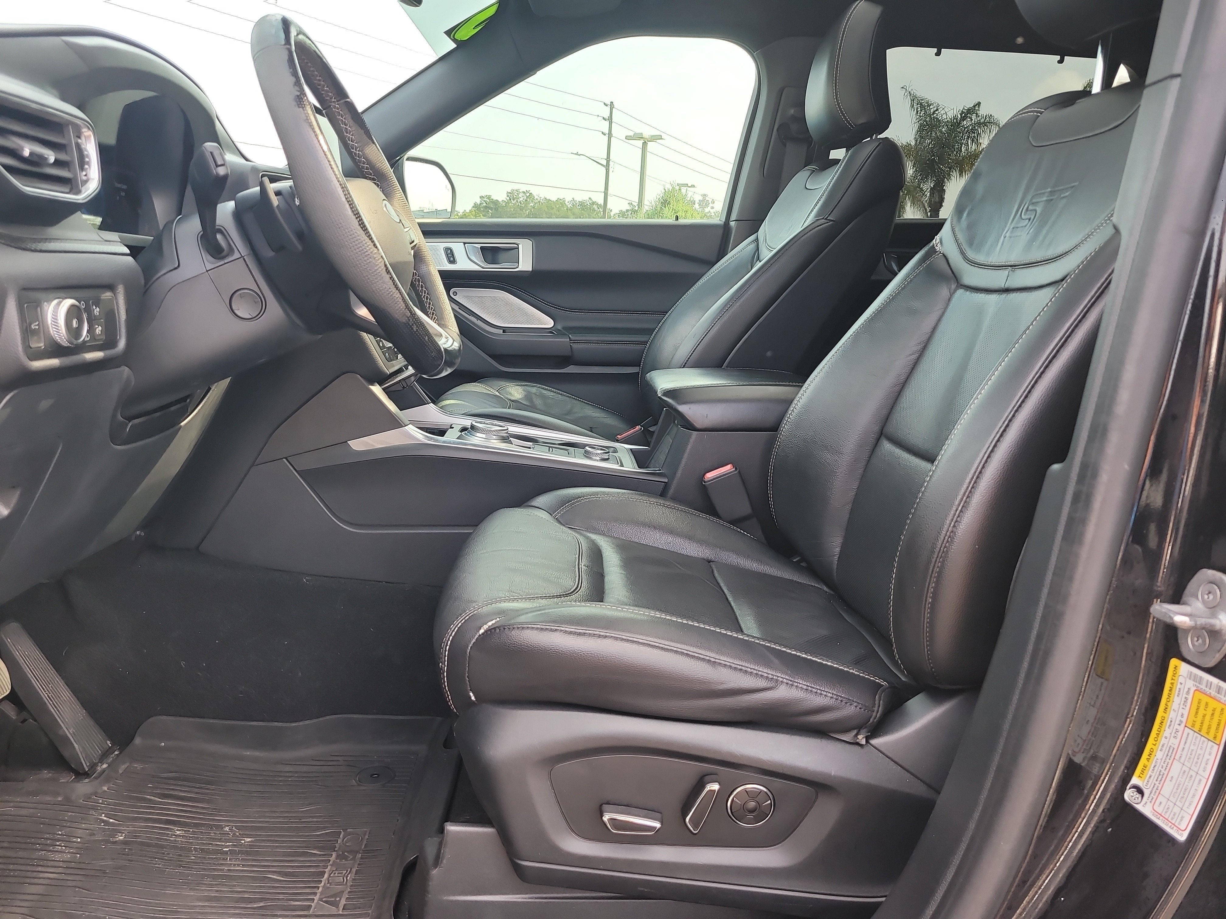 Used 2020 Ford Explorer ST w/ ST Street Pack AWD/4WD image 18