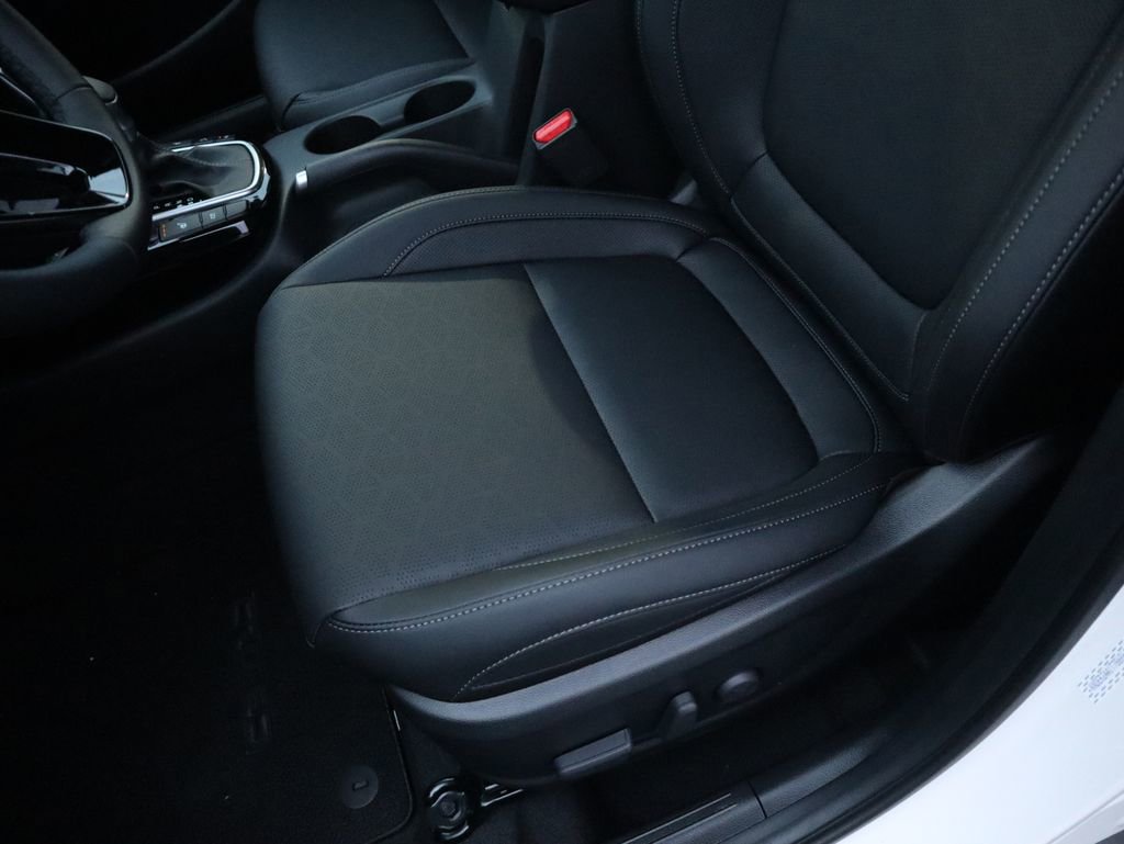 New 2026 Kia Seltos EX FWD image 18
