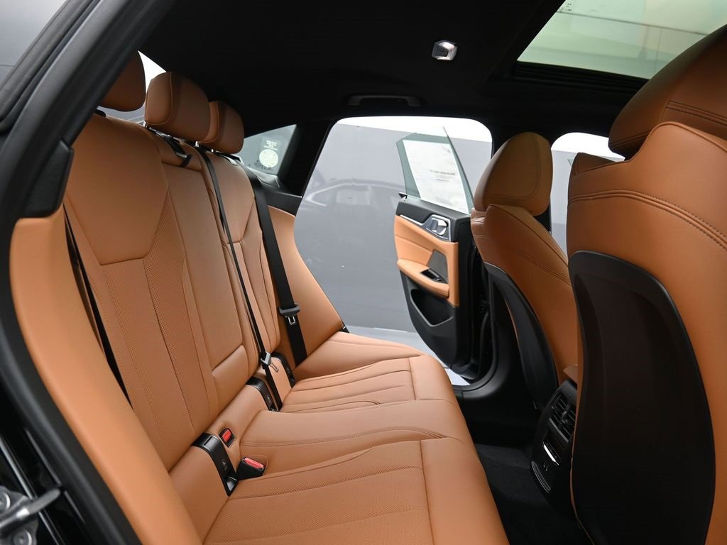 New 2026 BMW 430i xDrive w/ Premium Package image 19